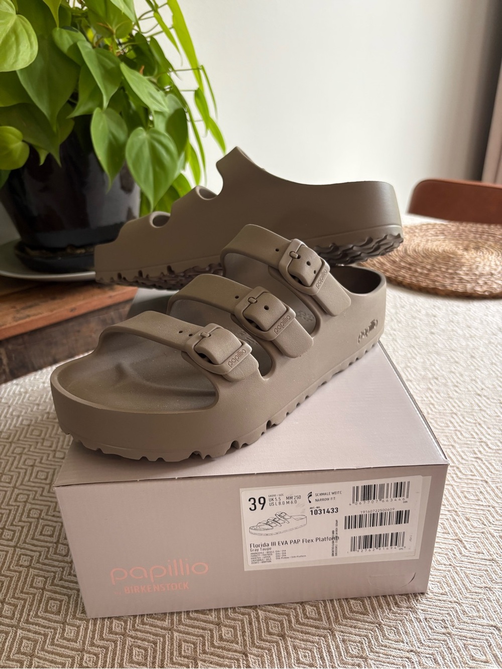 Birkenstock Florida III EVA flex platform Buckle EVA Sandal in Taupe